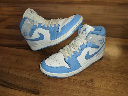 Nike air jordan mid - air,