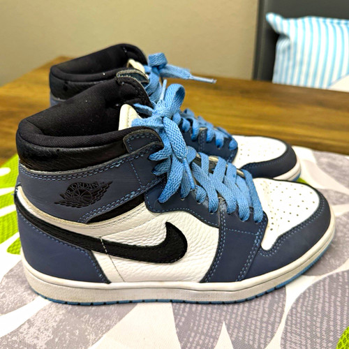 Nike air jordan retro high - jordan,